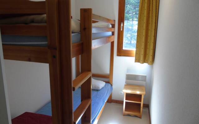 Lou Services Apartment J32 LSI 001