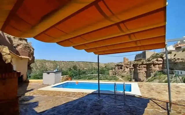 Serenity in Freila - Spacious 5 Bedroom House