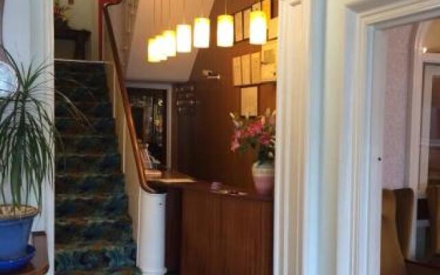 Sandranne Hotel