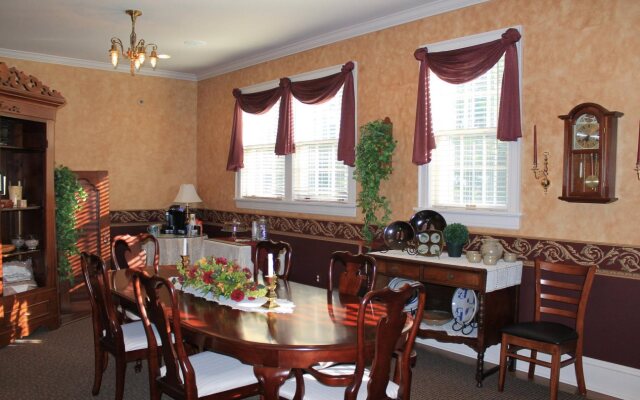 The Collins House Inn