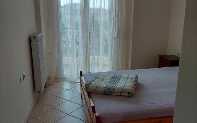 Amazing Theokritoy B2 in Tripolis free parking