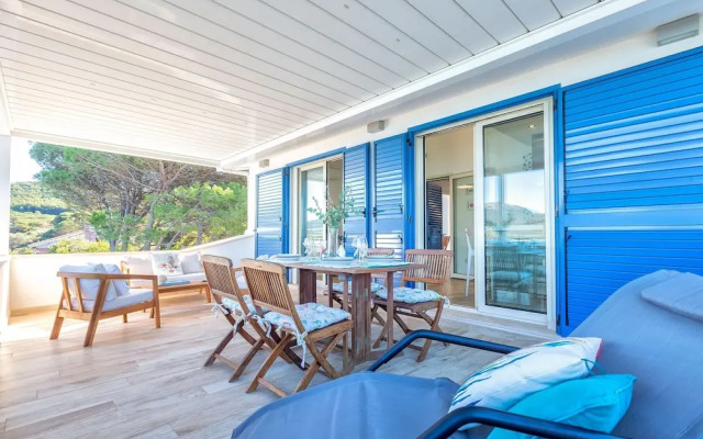 Sardinia Re - Porto Conte Bay Terrace