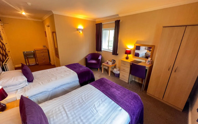 Gwesty Minffordd Hotel