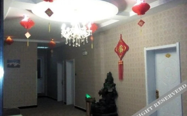 Huazun Hotel