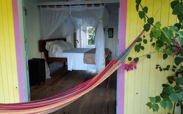 Yellow Home Casa Baja