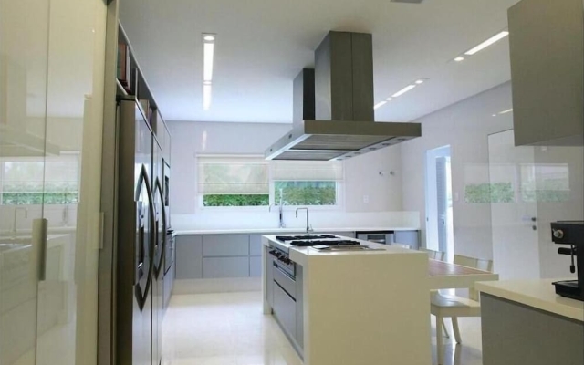 Luxuosa mansão de praia em BuscaVida