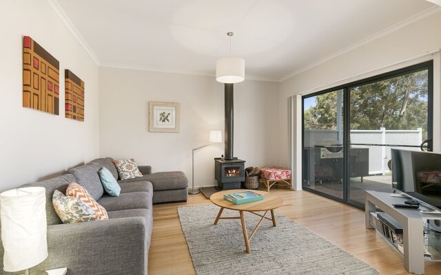 Veronica Lodge - Free Wifi