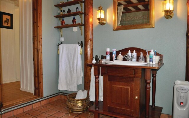 Nice Home in Mellerud With 2 Bedrooms