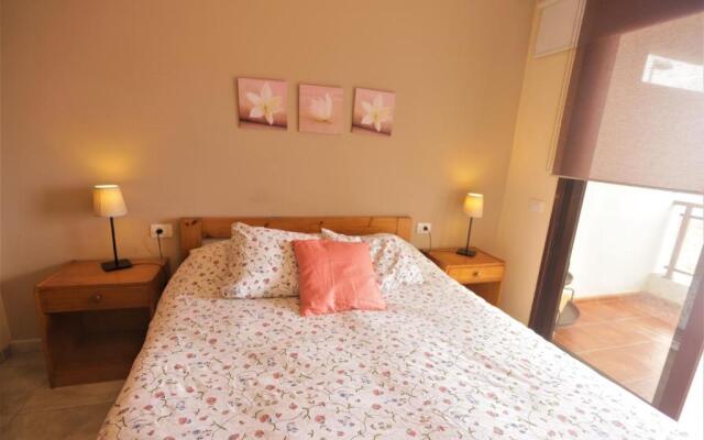 Apartment in Bajamar near coast