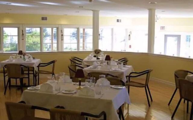 Ned's Landing at Spry Point