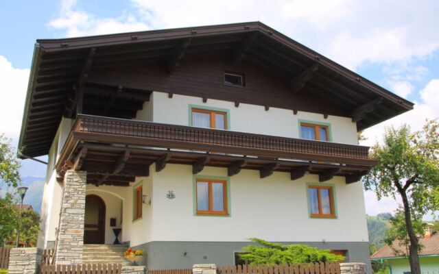 Holiday Home Chalet Alpin