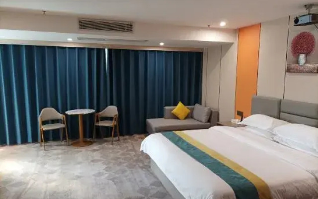 Haifeng Dingsheng Hotel