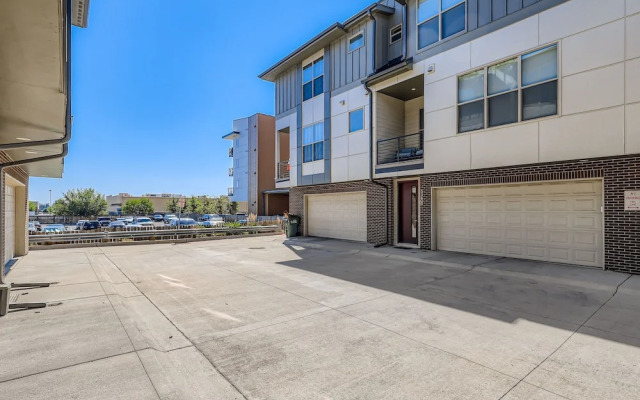 Lazy Rocky Retreat 2 Bedroom Home