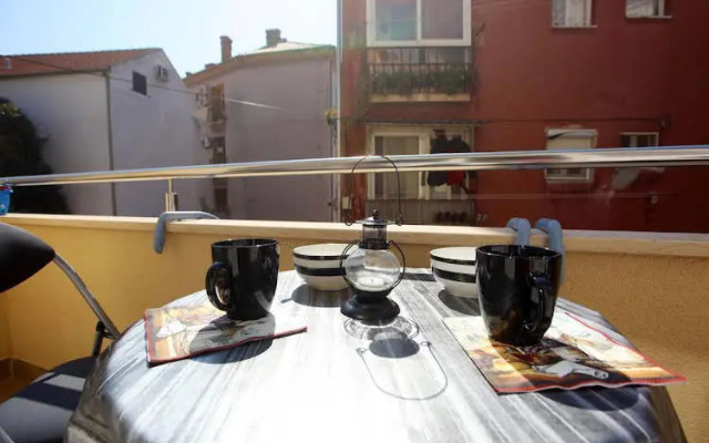 Apartments & Rooms Andrea