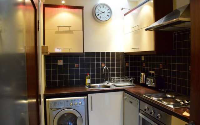 Central Dublin 1 Bedroom Apartment