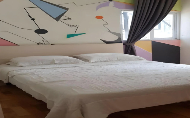 Hotel Kupu Kupu Lembang