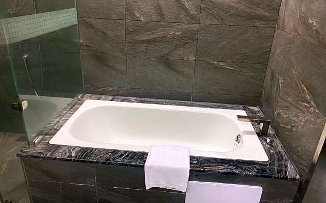 Imperial Dynasty Boutique Hotel