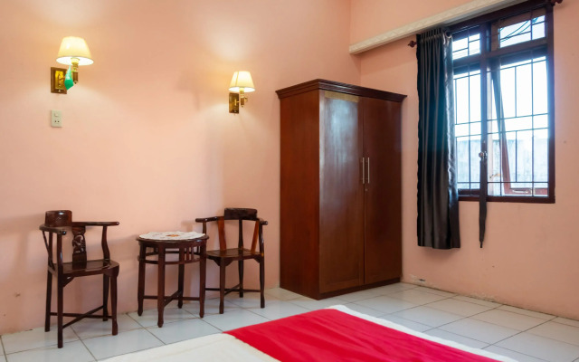 RedDoorz near Silangit International Airport