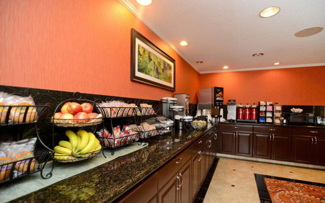 Best Western Plus Vineyard Inn