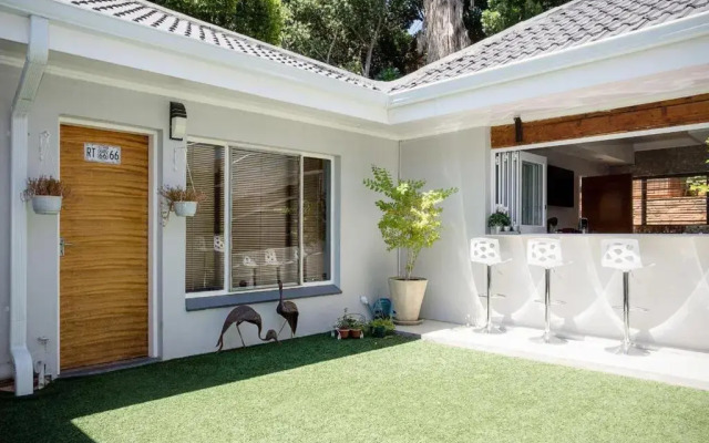 Luxury Upmarket Guesthouse 20 on 4th