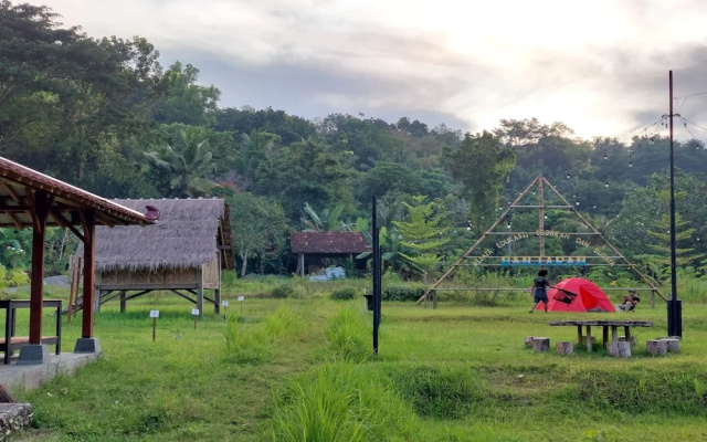 Camping Ground Banjaran Village