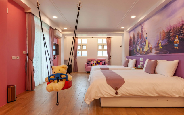 Honeysuckle Family Castle