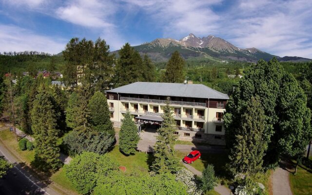 Aplend Hotel Lujza Major