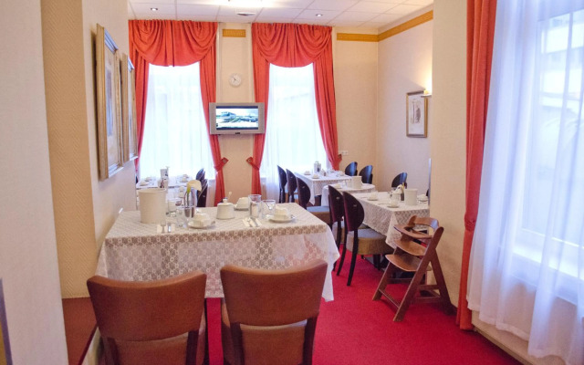 Hotel POLO am ZOB