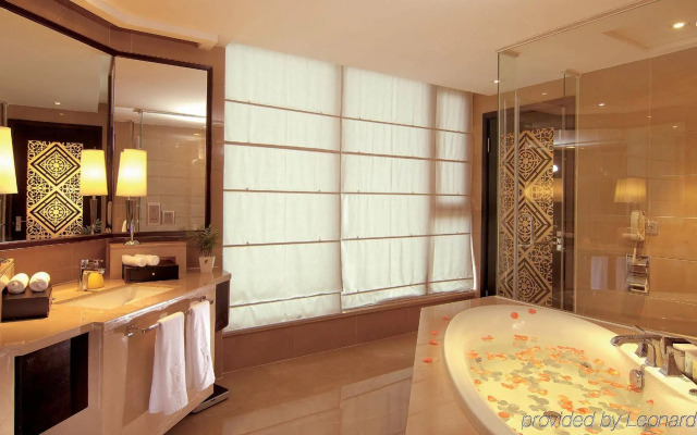 Xiamen C&D Hotel
