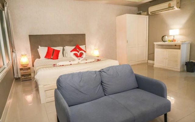 Lenny's Hotels