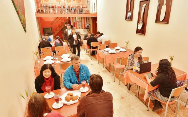 Hostal Gampala