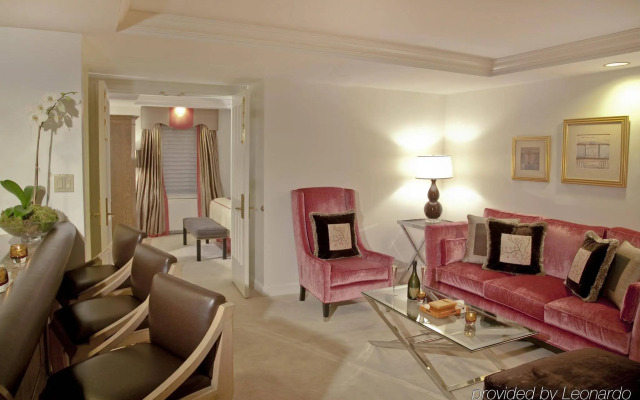 The Michelangelo Hotel