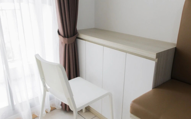 Modern and Comfort 2BR Apartment at M-Town Residence