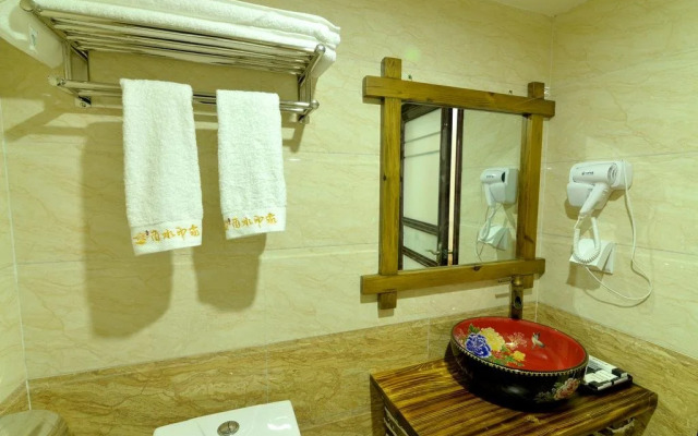 Youshui Impression Inn