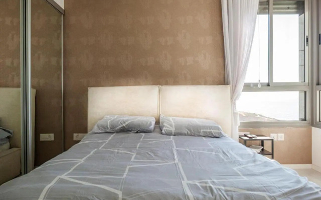 Oַ&O Group- Mini Penthouse 3BR Sea View Bat-Yam