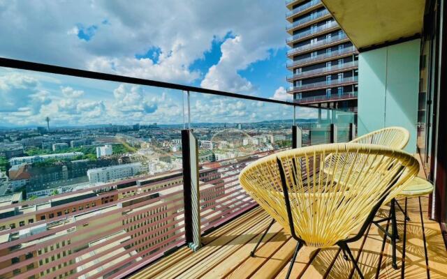 TrIIIple Level 20 - Sonnenwohnen Apartment mit Parkplatz und fantastischem Ausblick