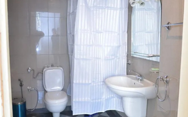 Mr. Hostel Baku