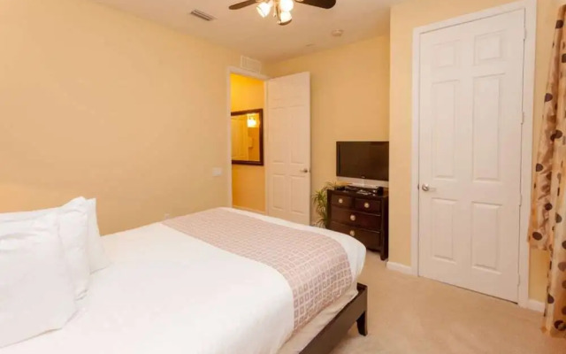 Vista Cay 3 BR Condo Large Balcony - NPM 8841