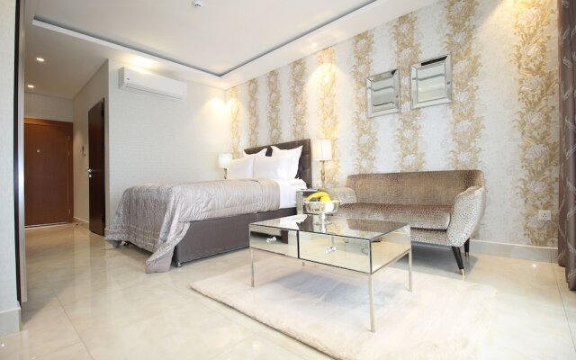 Mirage Residences - Studio Unit