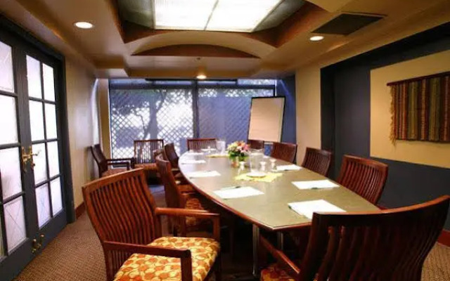 Hotel The Inn At False Creek Quality Hotel Vancouver