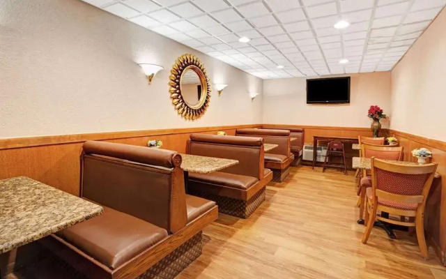 Days Inn Ann Arbor