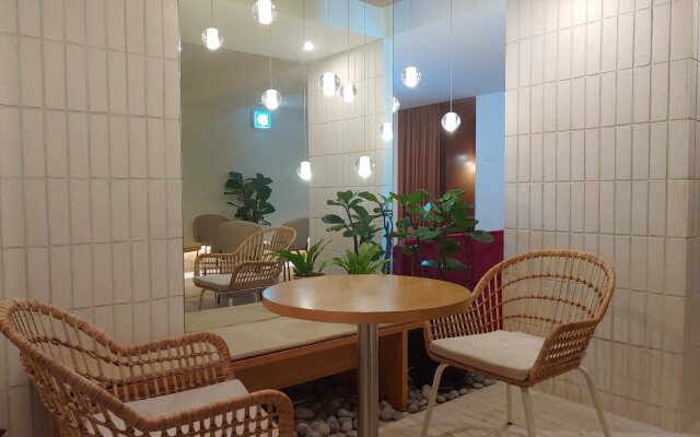 Tong Tong Petit Hotel