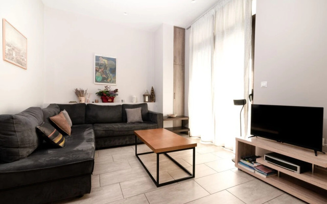 Acropolis Suites
