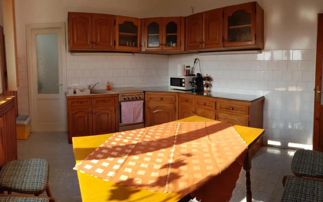 Premium Central Apartment