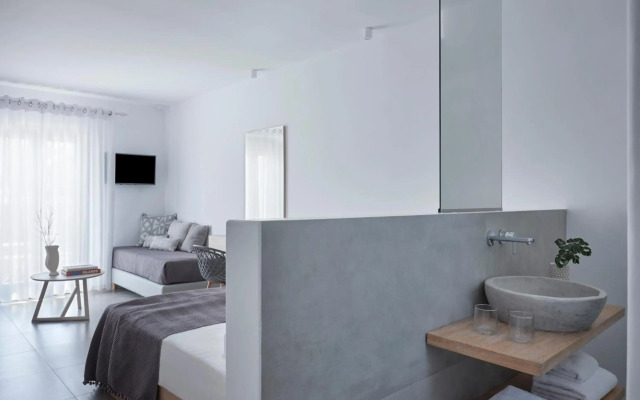 Myconian Sunrise Relais & Chateaux Hotel