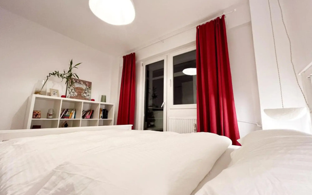 Lola’s apartament close to city center