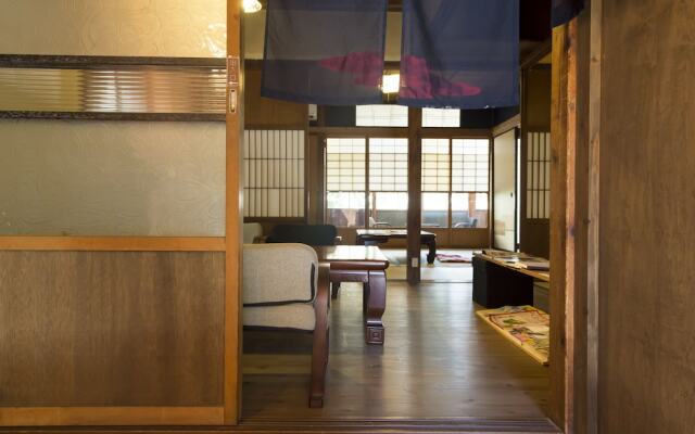 Showa house Dawasaru Zhuang