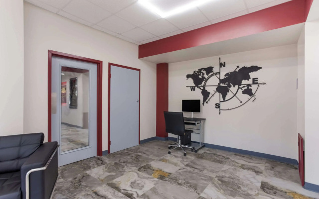 Econo Lodge Cave City