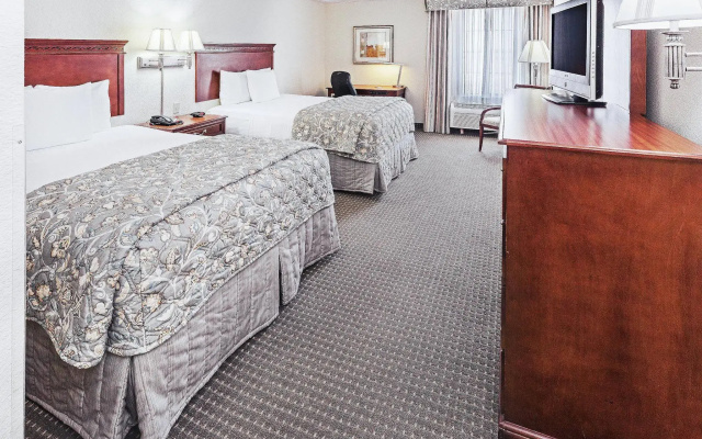 La Quinta Inn & Suites by Wyndham Gainesville