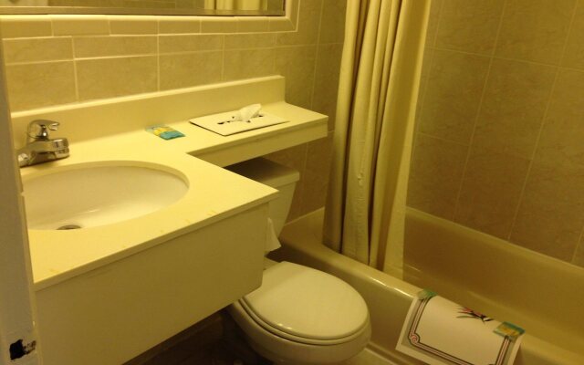 Red Carpet Inn & Suites